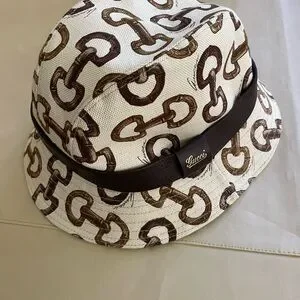 Gucci | Accessories | Gucci Brown And White Bucket Hat With  display picture 1